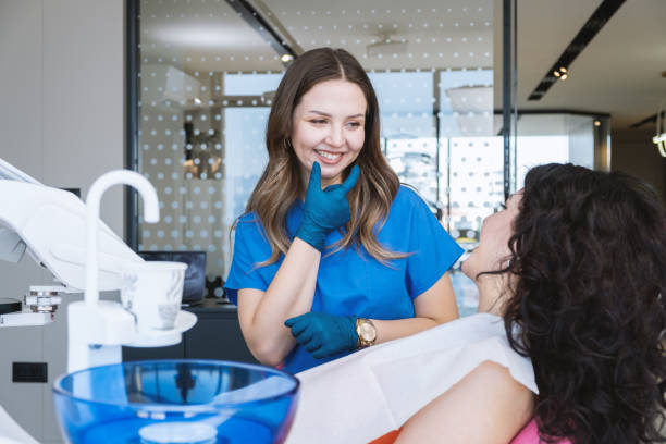 Best Root Canal Treatment  in Carrollton, AL